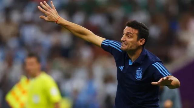 天天盈球足球比分-【复盘】斯卡洛尼重构阵容，阿根廷注定不走寻常路